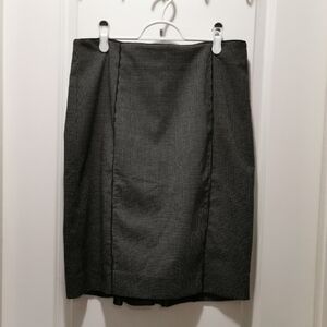 Chic Gray Pencil Skirt